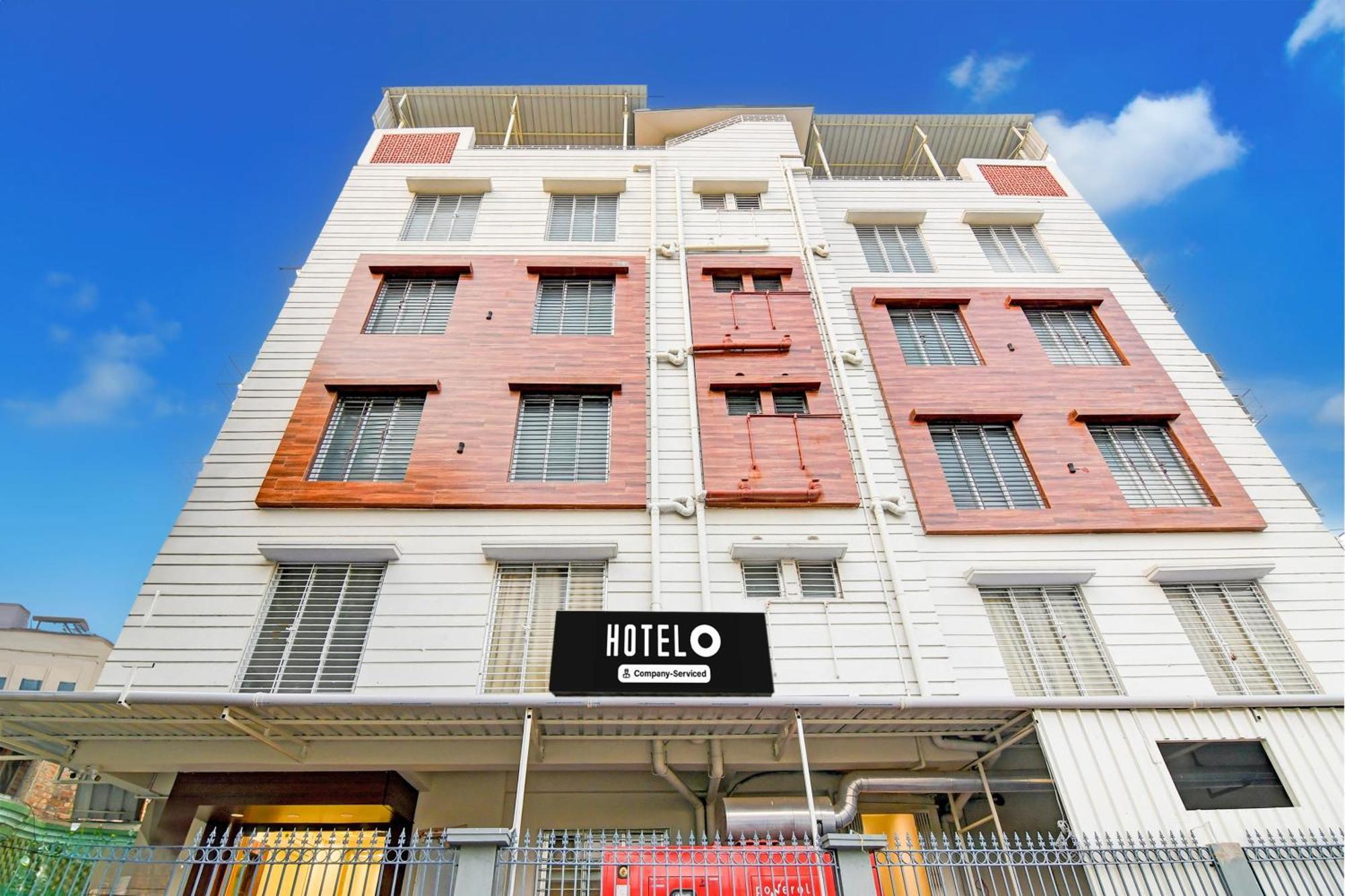 Готель Super Townhouse Kaikhali Near Airport Колката Екстер'єр фото